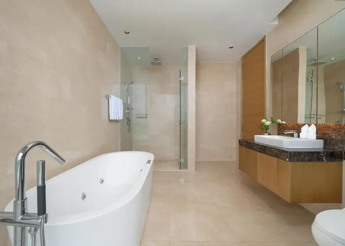 Magnolias Ratchadamri Boulevard Hotel 5*